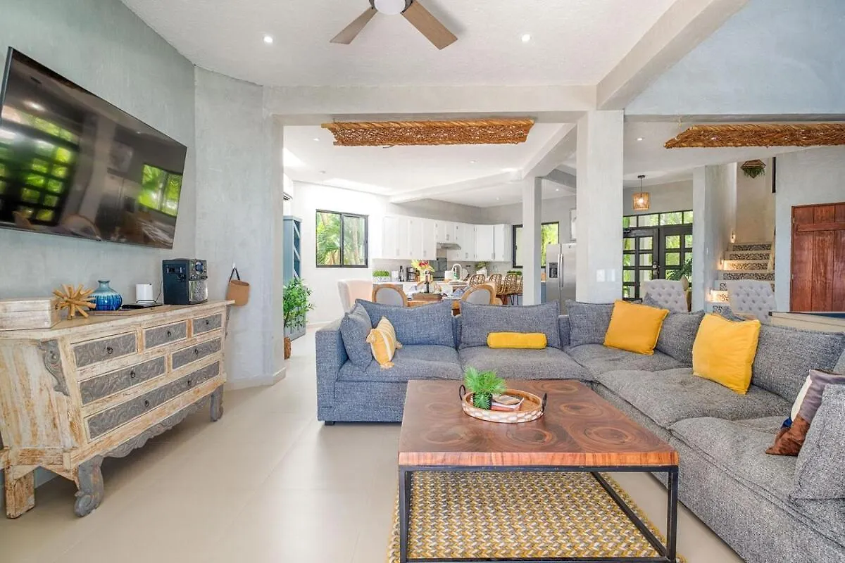 Breeze House - Paradise Awaits Akumal Villa