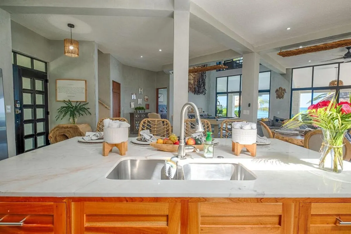 Breeze House - Paradise Awaits Akumal 0*,